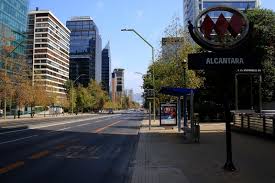 (+56 2) 2 5740 100. Quienes Podran Salir De Sus Casas Pese A Cuarentena Total Tele 13