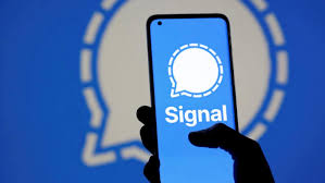 Signal surpassed whatsapp to become the number one app on app store in the country. Signal Messenger Was Steckt Hinter Der Whatsapp Alternative Die Elon Musk Empfiehlt Gq Germany
