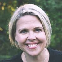 Amy Crowther's Instagram, Twitter & Facebook