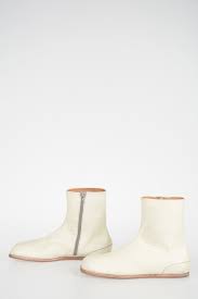Maison margiela tabi boots | ft. Maison Margiela Mm22 Leather Tabi Ankle Boots Men Glamood Outlet