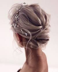 Check spelling or type a new query. 48 Trendiest Short Wedding Hairstyle Ideas Wedding Forward