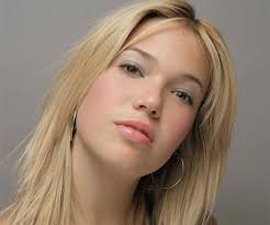 With mandy moore, shane west, peter coyote, daryl hannah. Mandy Moore Hairstyles 30 Sexy Collection Design Press