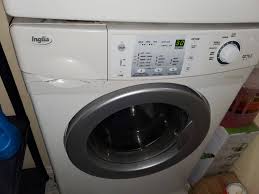 If the washer is paused after the water is supplied, the door cannot be opened until one minute has passed. Old Inglis Washer Door Is Stuck Shut With My Clothes In There Appliancerepair