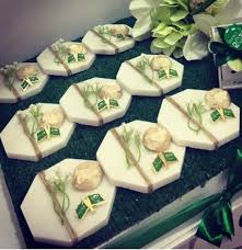 توزيعات هدايا زينة اعلام شكلاته اخضر احتفال اليوم الوطني السعودي المملكة العربية السعودية Ksa National Day Celebration P Food Feta Cheese Feta