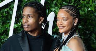 Though the victoria's secret models and angels may have all of us smitten with them on the runway, who are the lucky men who get to capture their hearts in real life? Rihanna S Boyfriend Now No One Is Shocked By Her Reported New Beau