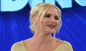 Check spelling or type a new query. Maria Mpekatwroy Klaigontas Apoxairethse To Koino Ths Sportime Gr