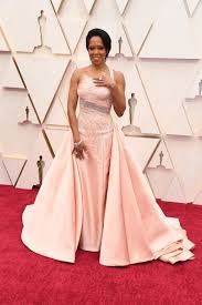 See the highlights of the 2020 oscars red carpet. 2020 Oscars See All The Red Carpet Looks Popsugar Fashion