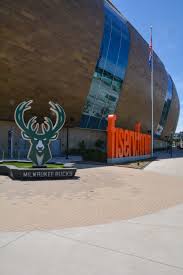 1001 n 4th st, milwaukee, wi 53203. Fiserv Forum Lifts Capacity Limits For Bucks Playoff Games