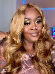 Stunning Green & Olive Makeup Look for Every Occasion