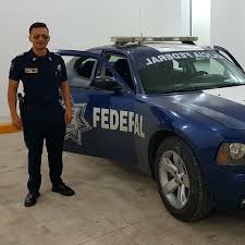 Polícia federal prende casal por tráfico de drogas em macapá. Police Policia Federal Federal Federales Policia Mexico Police Usa Carlos Buendia Suv Car Vehicles