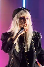 Hayley williams flowers for vases interview. Hayley Williams Wikipedia