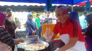 I was quite surprised that some of my friends do not even know what is chapati (a type of roti made from flour by our indian friends), from this, we can roughly know how hard it is to even find a decent chapati in penang. Jom Pekena Pak Tongko Taman Tun Sardon Kitareporters Semua Boleh Jadi Reporter