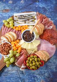 Spanish paella (pa'e?a) is a traditional saffron rice from 19th century spain. Tapas Platter Cook2eatwell