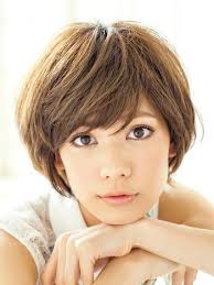 真似したいショートヘア14選 ショートボブ 前下がり パーマなど30代40代女性におすすめのスタイル 美的 com ボブ パーマ 40代 ボブパーマ ヘアースタイル