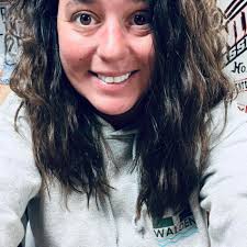 Advise needed!! We've had our GSP for about 10 weeks, we rehomed her at 6  months. We are struggling to get her to sleep passed 4.30am 😩 Weekdays we  are up at