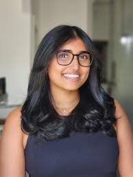 Beautiful fresh cut style by Bosco 😎🤩 📞Call us! to book : (905) 337-0004  📧 admin@whiteroomhairsalon.com #hair #newhairdontcare #hairgrowth  #stronghair #oakvillehairstylist #oakvillesalon #hairservices #hairstyle  #hairsalonoakville