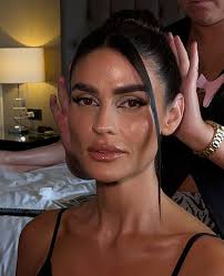 Slickkkk updo for @lynnkelly_ for the VIP Style Awards last night 🖤  Congratulations