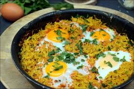 Riz Grille Aux Epices Et Aux Oeufs Happy Papilles Recette Riz Au Curry Plat Vegetarien Recette Riz
