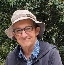 What is the road condition like from Mackay to Gladstone and what to watch  out for?