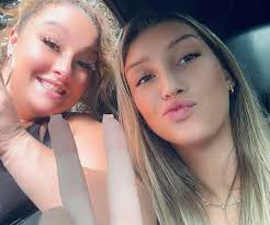 Hi all! I just wanted to introduce myself and share a photo I took I'm Lady  Psych ...I'm an artist that enjoys making music a cook a student a actress  a model