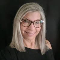 Stacey Downs's Instagram, Twitter & Facebook