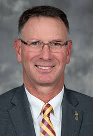 Dan Grooms's Instagram, Twitter & Facebook