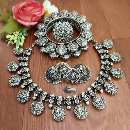 Silver Navratri Jewellery, Party at ₹ 650/piece in Mumbai | ID: 22652088448