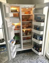 Wegen Umzug Wird Dieser Ca 7 Jahre Alte Kuhlschrank Mit Gefrierschrank Verkauft Er Hat Einen Wasserspen Alter Kuhlschrank Kuhlschrank Side By Side Kuhlschrank