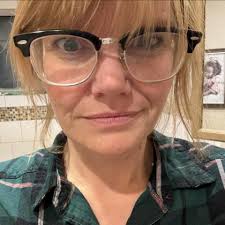 April Castle (@april.castle.77) • Facebook