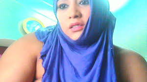 Genç sevgisiyle yaşlı porno çekimi - Porno İzle