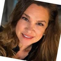 Laura Eckhardt's Instagram, Twitter & Facebook