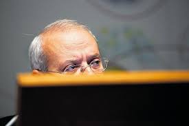 No parlamento, bernardo moniz da maia, que fintou o banco, mostrou muita falta de memória. Bcp Teve De Pagar A Ubs Parte Da Divida De Moniz Da Maia Publico