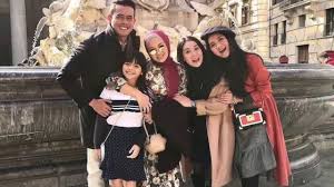 Episode 1 episode 2 episode 3 episode 4 episode 5. Mrs Pip