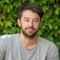 Max Feber's Instagram, Twitter & Facebook