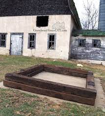 Popular applications include using ties in combination with other materials to create attractive textures and patterns. Build A Small Garden With Railroad Ties The Dangers Of Creosote