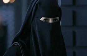 Ternyata suaminya seorang pemabuk, penjudi, dan mata keranjang. Kesetiaan Istri Dampingi Suami Dalam Sakit Dan Derita Selama 7 Tahun Kisahikmah Com