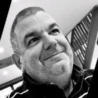 Daniel Cron's Instagram, Twitter & Facebook