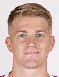 Daniel Gretz's Instagram, Twitter & Facebook