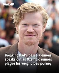 He doesn't think people will believe him despite addressing the speculation  👀