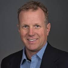 Julian Chambers's Instagram, Twitter & Facebook