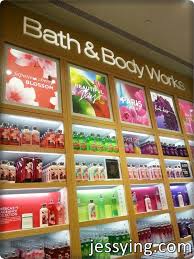The retail store has products ranging from candles to hand different type of body care, hand soaps, home fragrance that you choose. Hopetaft Bath And Body Works Malaysia Price 2019