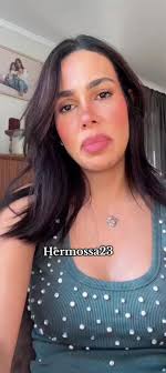 شو قصة إيناس وموز