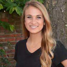 Elizabeth Hover's Instagram, Twitter & Facebook