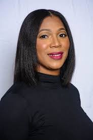 Hazel Gilmore's Instagram, Twitter & Facebook