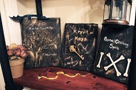 How To Make A Spell Book Diy Halloween Decorations Halloween Diy Halloween Party Decor