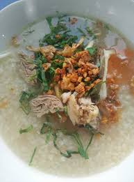 Bring to a boil, then lower to a simmer, cover, and cook until tender and thickened into a congee consistency. Bubur Seafoodnya Juara Picture Of Halal Restaurant Phnom Penh Tripadvisor