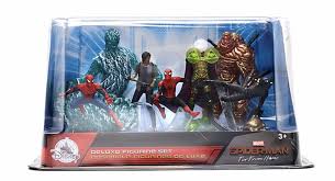 Far from home trailer gives us a much closer look at jake gyllenhall's mysterio. Disney Spiderman Far From Home Deluxe Figurine Playset Figure Toy Cake I Love Characters