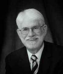 Kris Boyer's Instagram, Twitter & Facebook