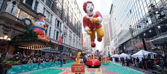 The macy's thanksgiving parade is still happening this year, but with huge changes like no crowd, no parade route, and many fewer balloon handlers than usual. Guide To The 2019 Macy S Thanksgiving Day Parade Mommy Nearest