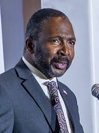 Donald Osgood's Instagram, Twitter & Facebook